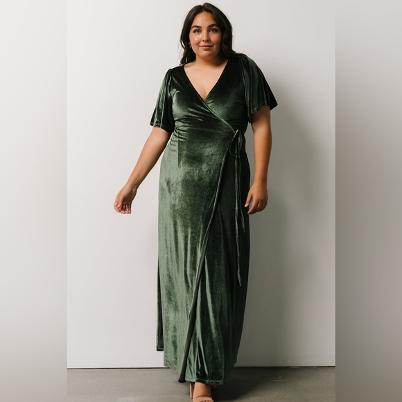 Baltic Born Meghan Velvet Wrap Maxi Dress in Deep Green - Picture 1 of 2